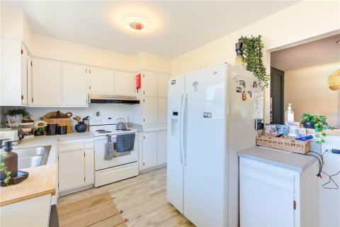 Villa ou maison à louer à Largo, Floride: 3 chambres, 122.07 m2 № 2115888 - photo 8