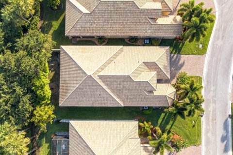 House in Boynton Beach, Florida 4 bedrooms, 222.59 sq.m. № 2087509 - photo 5