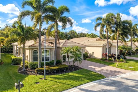 House in Boynton Beach, Florida 4 bedrooms, 222.59 sq.m. № 2087509 - photo 3