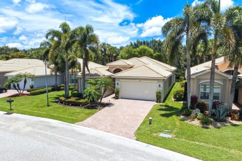 House in Boynton Beach, Florida 4 bedrooms, 222.59 sq.m. № 2087509 - photo 2