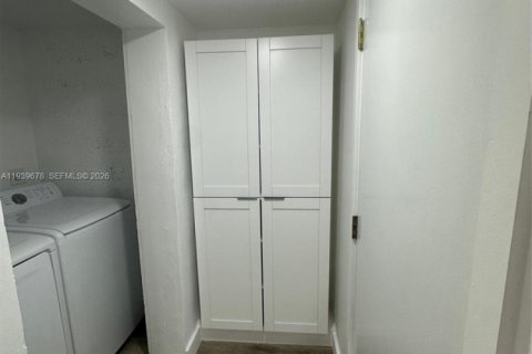 Купить виллу или дом в Помпано-Бич, Флорида 3 спальни, 103.12м2, № 1997026 - фото 26