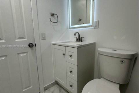 Купить виллу или дом в Помпано-Бич, Флорида 3 спальни, 103.12м2, № 1997026 - фото 12