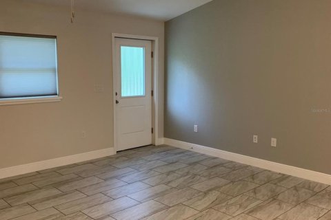 Casa en alquiler en Port Charlotte, Florida, 3 dormitorios, 138.61 m2 № 1846605 - foto 4
