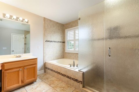 Casa en venta en Winter Garden, Florida, 5 dormitorios, 268.67 m2 № 1918767 - foto 18