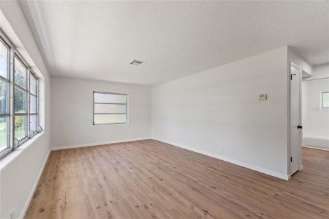 Casa en venta en Beverly Hills, Florida, 2 dormitorios, 108.14 m2 № 1916397 - foto 13