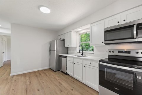 Casa en venta en Beverly Hills, Florida, 2 dormitorios, 108.14 m2 № 1916397 - foto 6