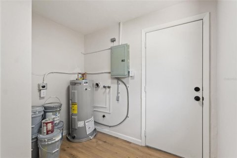Casa en venta en Beverly Hills, Florida, 2 dormitorios, 108.14 m2 № 1916397 - foto 23