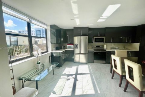 Купить кондоминиум в Авентура, Флорида 3 спальни, 128.21м2, № 2049650 - фото 3