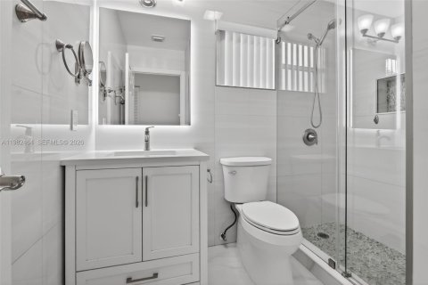 Casa en venta en Pembroke Pines, Florida, 3 dormitorios, 151.71 m2 № 2049515 - foto 24