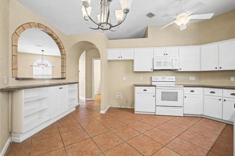 Casa en venta en Ocala, Florida, 3 dormitorios, 172.61 m2 № 2157493 - foto 17