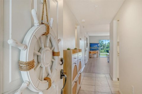 Купить кондоминиум в Сарасота, Флорида 5 комнат, 102.75м2, № 2093190 - фото 4