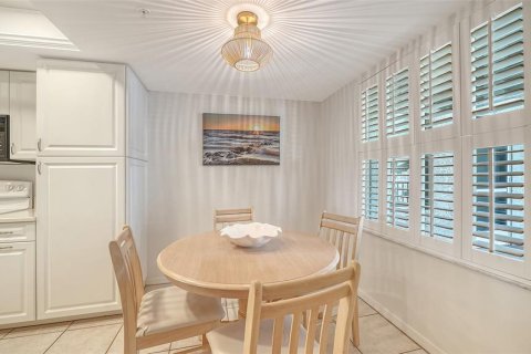 Купить кондоминиум в Сарасота, Флорида 5 комнат, 102.75м2, № 2093190 - фото 21