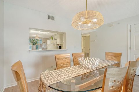Купить кондоминиум в Сарасота, Флорида 5 комнат, 102.75м2, № 2093190 - фото 18