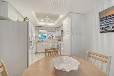 Купить кондоминиум в Сарасота, Флорида 5 комнат, 102.75м2, № 2093190 - фото 22