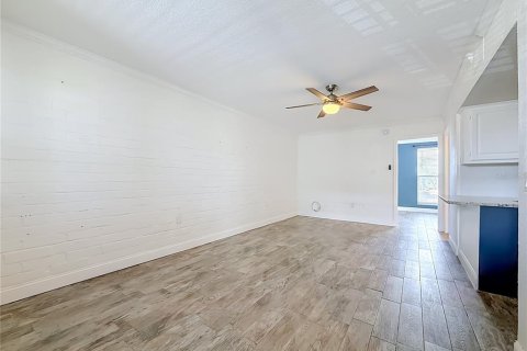 Condo in South Pasadena, Florida, 1 bedroom  № 2383334 - photo 6