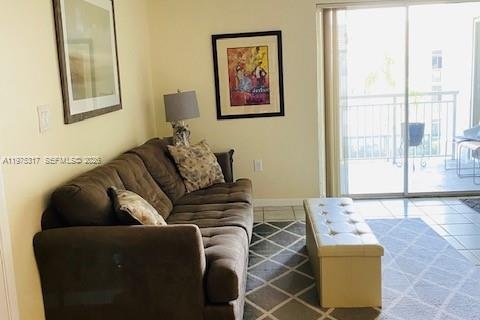 Снять в аренду кондоминиум в Катлер-Бей, Флорида 1 спальня, 75.53м2, № 2040287 - фото 6