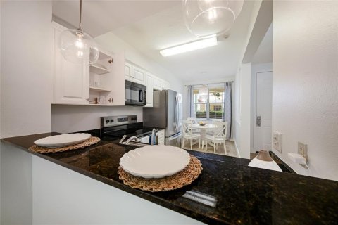 Condominio en venta en Bradenton, Florida, 2 dormitorios, 101.91 m2 № 2114720 - foto 6