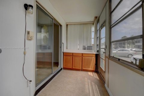 Condominio en venta en Delray Beach, Florida, 2 dormitorios, 81.75 m2 № 1925793 - foto 18