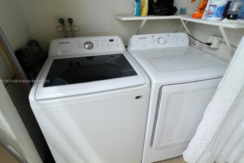 Condominio en venta en Delray Beach, Florida, 2 dormitorios, 81.75 m2 № 1925793 - foto 19