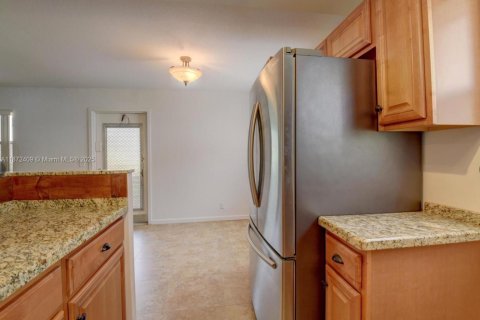 Condominio en venta en Delray Beach, Florida, 2 dormitorios, 81.75 m2 № 1925793 - foto 6