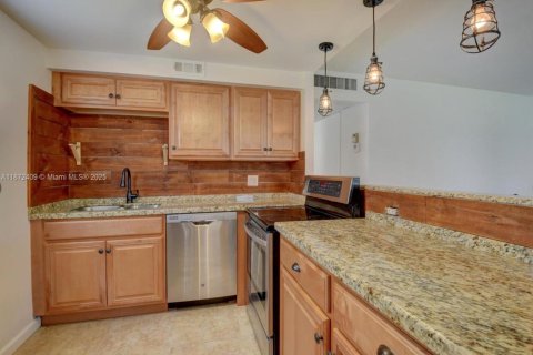 Condominio en venta en Delray Beach, Florida, 2 dormitorios, 81.75 m2 № 1925793 - foto 4