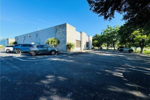 Commercial property in Lake Placid, Florida 580.45 sq.m. № 1366456 - photo 26