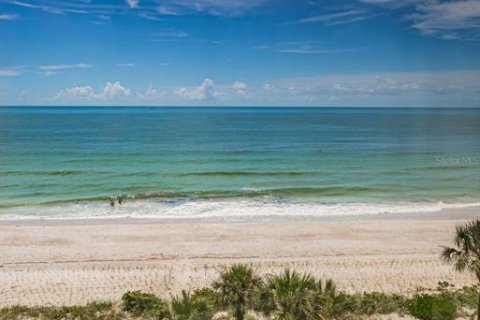 Condominio en venta en Clearwater, Florida, 2 dormitorios, 170.94 m2 № 1725643 - foto 30