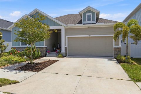 House in Tarpon Springs, Florida 4 bedrooms, 225.57 sq.m. № 2136424 - photo 2