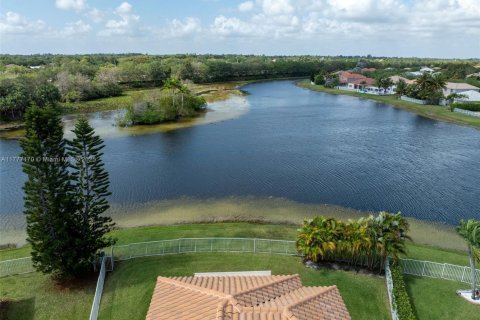 Casa en venta en Weston, Florida, 4 dormitorios, 176.7 m2 № 1726953 - foto 24