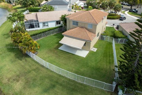 Casa en venta en Weston, Florida, 4 dormitorios, 176.7 m2 № 1726953 - foto 23