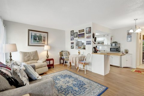 Condo à Stuart, Floride, 1 chambre  № 2249544