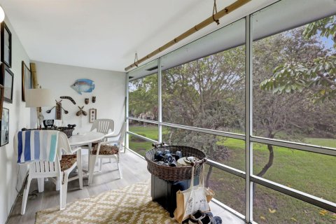 Copropriété à vendre à Stuart, Floride: 1 chambre, 64.66 m2 № 2249544 - photo 3