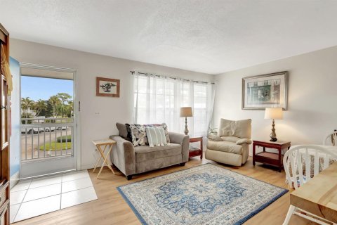 Copropriété à vendre à Stuart, Floride: 1 chambre, 64.66 m2 № 2249544 - photo 7