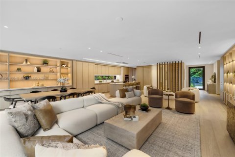 Casa en venta en Miami, Florida, 4 dormitorios, 309.18 m2 № 2189497 - foto 6