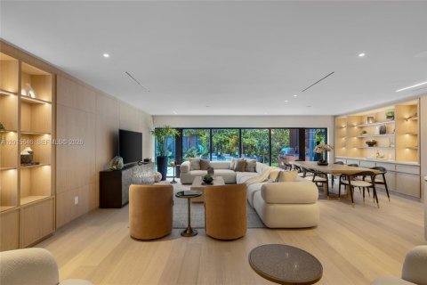 Casa en venta en Miami, Florida, 4 dormitorios, 309.18 m2 № 2189497 - foto 12