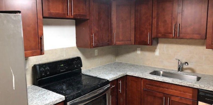 Condo in Plantation, Florida, 2 bedrooms  № 2187985