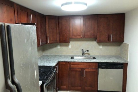 Condo in Plantation, Florida, 2 bedrooms  № 2187985 - photo 7