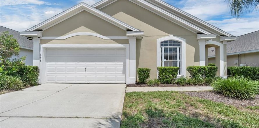 Casa en Clermont, Florida 4 dormitorios, 147.06 m2 № 1900476