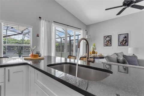 Casa en alquiler en Clermont, Florida, 4 dormitorios, 147.06 m2 № 1900476 - foto 14
