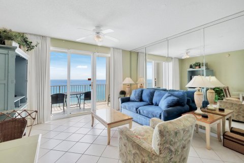 Condominio en venta en Miramar Beach, Florida, 1 dormitorio, 77.39 m2 № 589792 - foto 1