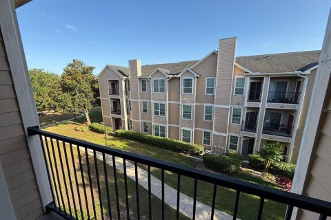 Condo in Ocoee, Florida, 2 bedrooms  № 1827351 - photo 8