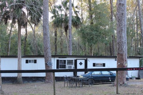 Commercial property in Ocala, Florida 10 bedrooms, 275.55 sq.m. № 2137615