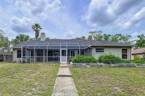 House in Dade City, Florida 3 bedrooms, 182.27 sq.m. № 1677615 - photo 11