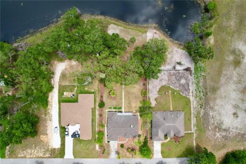 House in Dade City, Florida 3 bedrooms, 182.27 sq.m. № 1677615 - photo 14