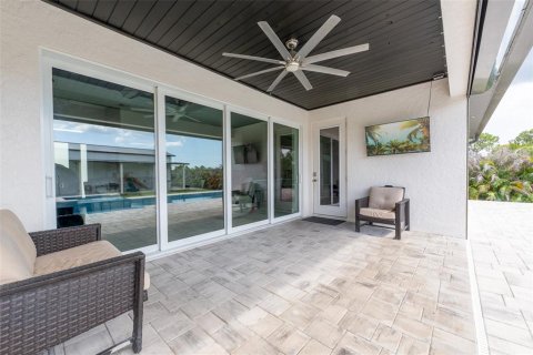 Villa ou maison à vendre à Punta Gorda, Floride: 3 chambres, 171.87 m2 № 2208356 - photo 6