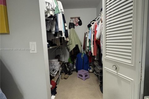 Condo in Greenacres, Florida, 1 bedroom  № 2050963 - photo 14