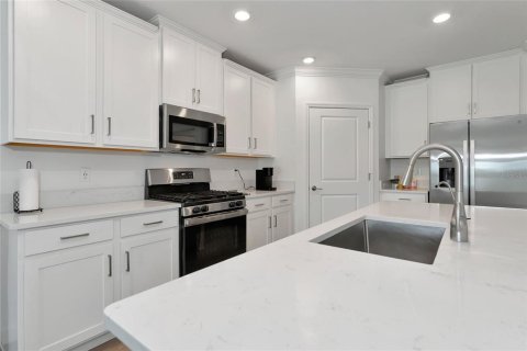 House in Wimauma, Florida 2 bedrooms, 130.62 sq.m. № 1717542 - photo 13