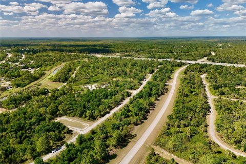 Land in North Port, Florida № 2221220 - photo 13