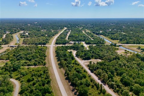 Land in North Port, Florida № 2221220 - photo 8