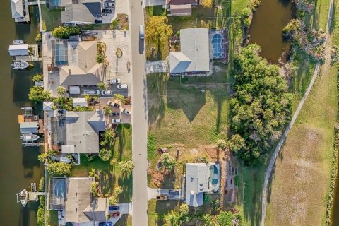 Terreno en venta en Apollo Beach, Florida № 1548160 - foto 11